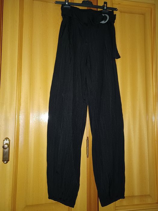 Calça preta como nova