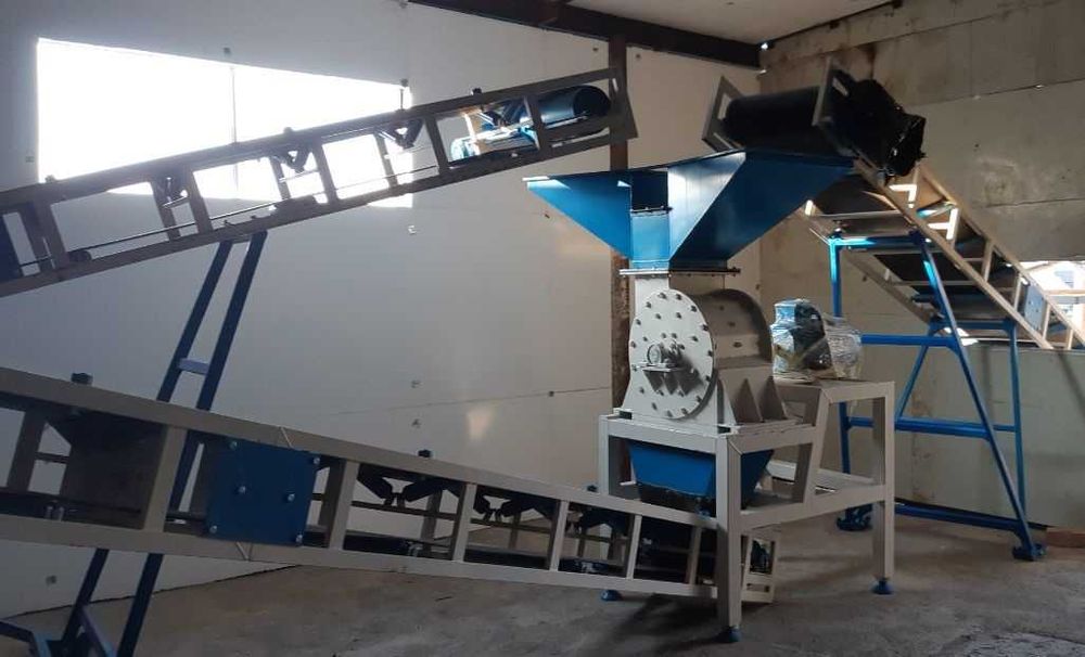 Виробнича лінія "GP PROF -400" для гіперпресованої цегли, бруківки