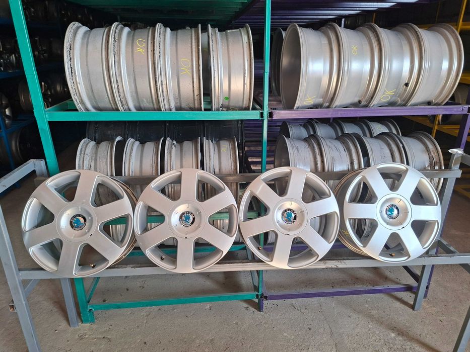 Оригінальні диски Skoda 5/112 R16 6,5J ET50   1ZO 601 025B.