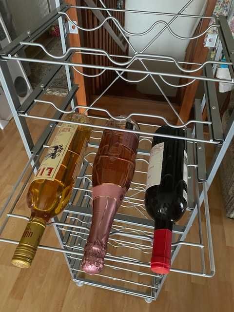Regał / stojak na wino