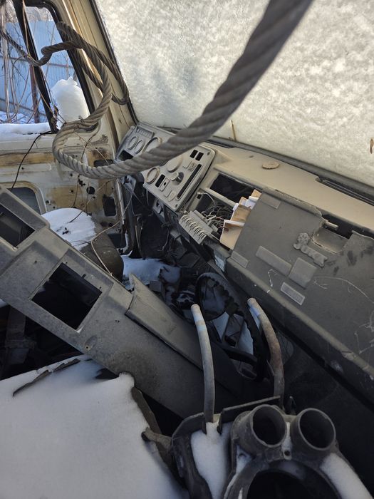 Продам кабину из Газ 3307 2001