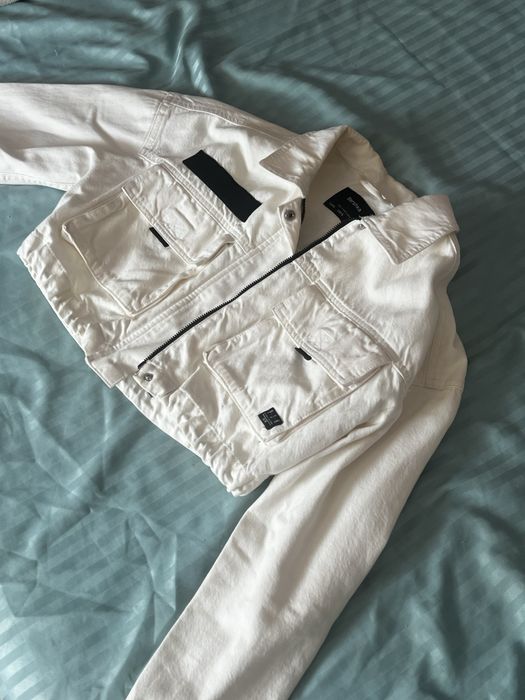 Вкорочена джинсовка Bershka | Жіноча джинсова куртка