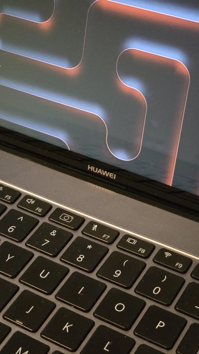Huawei MateBook X Pro 2020 i5-10210U nvidia MX250 16GB ram 256GB SSD ekran 3k
