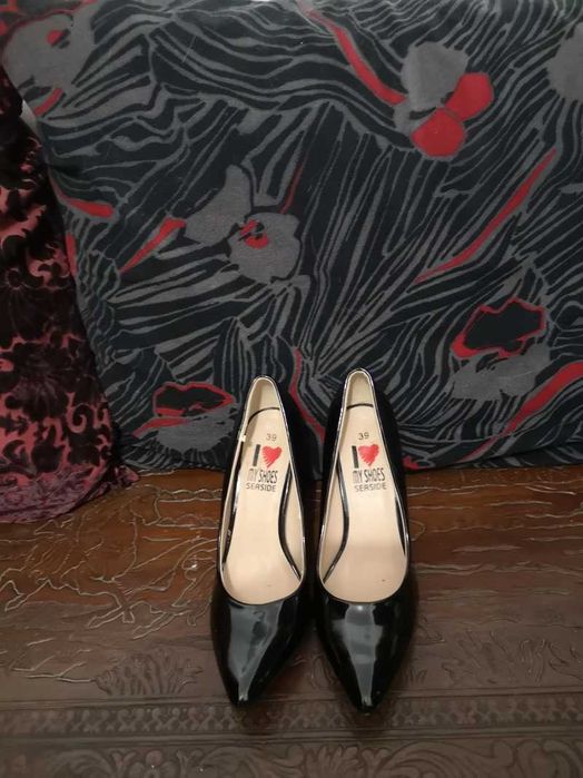 Sapatos stiletto