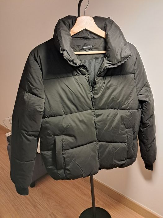 Blusão preto novo de senhora