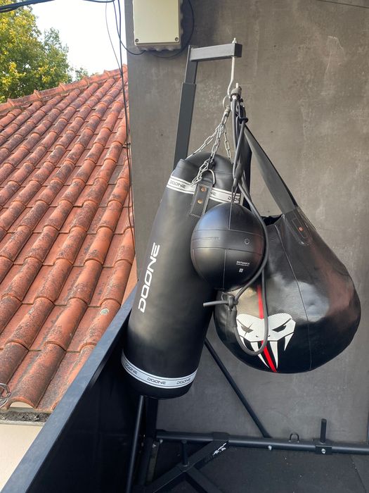 Kit Completo de Boxe/MMA – Suporte + Sacos + Bola Teto Solo | 170 €