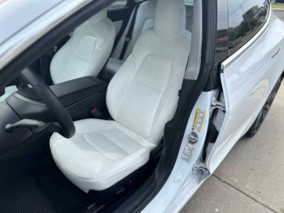 Tesla Model 3 Performance      2020