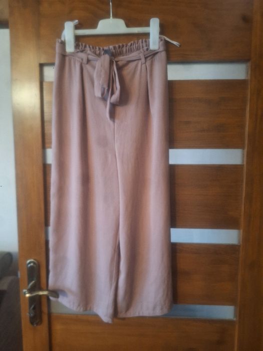 Spodnie damskie Primark rozm.36,stan bardzo dobry.