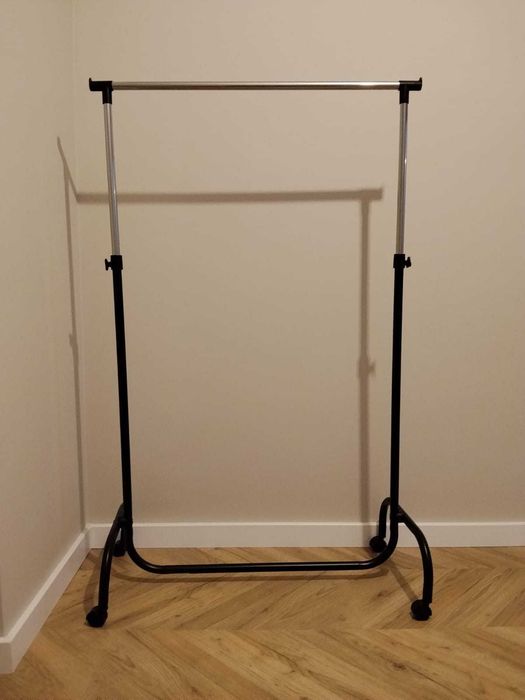 Stojak na ubrania