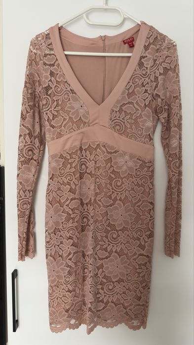 Стильна жіноча сукня