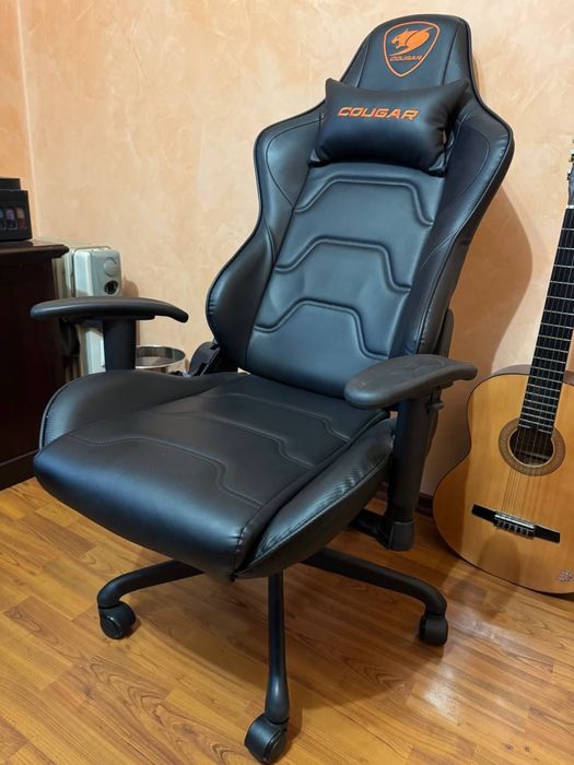 Комп’ютерне крісло бренду Cougar
