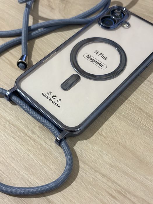Чохол iPhone 16+