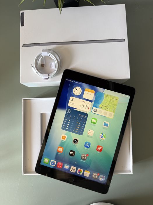 Apple iPad 10.2” 8a Geração 2020