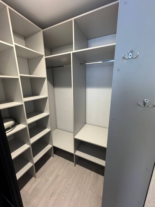 ПЕРША ЗДАЧА . Здам 1 кімнатну квартиру за адресою Незалежності 21