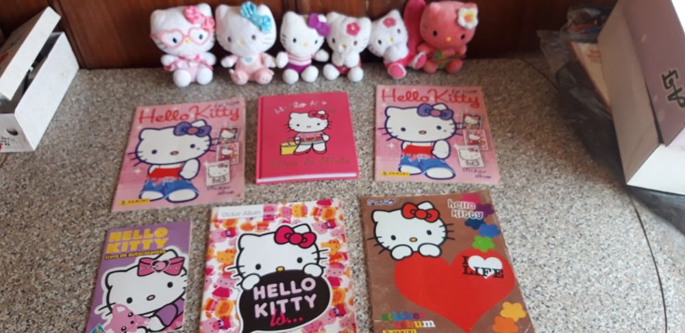 Conjunto de Artigos Hello Kitty