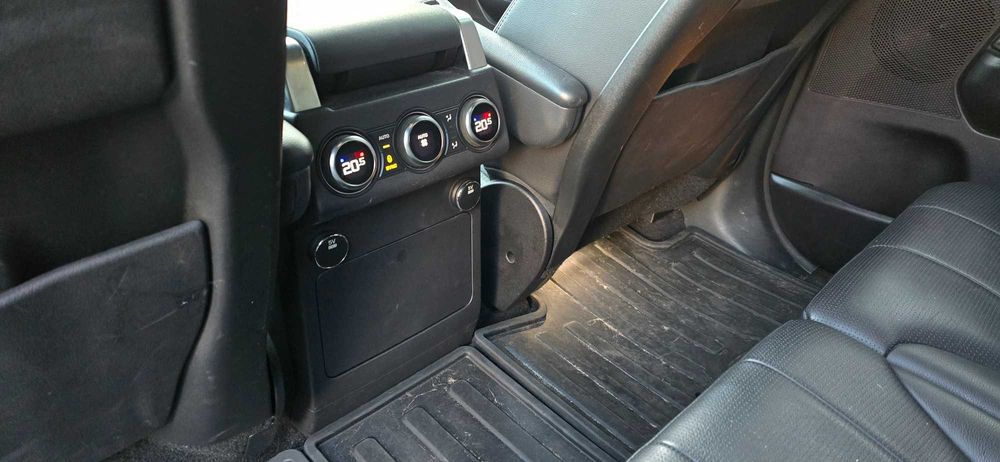 Land Rover Discovery V 3.0 SC benzyna