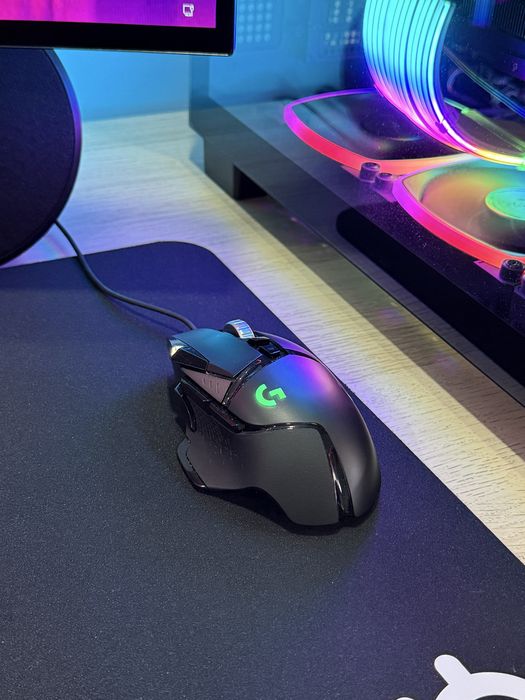 Setup gaming/LG Oled/9800X3D/RX 9070 XT/64gb RAM