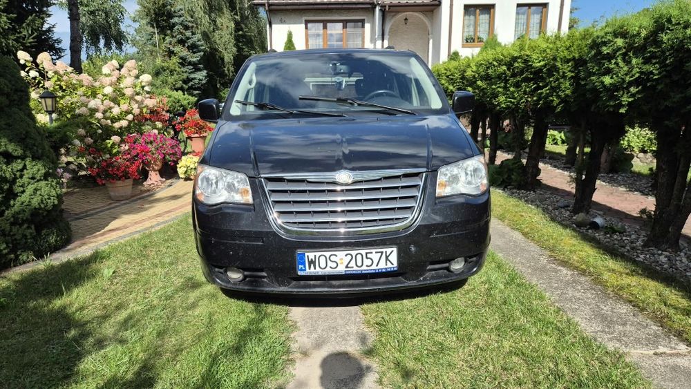 Chrysler  Grand Voyager 2.8 CRD | 2010 | 7 MIEJSC | 278 000 KM