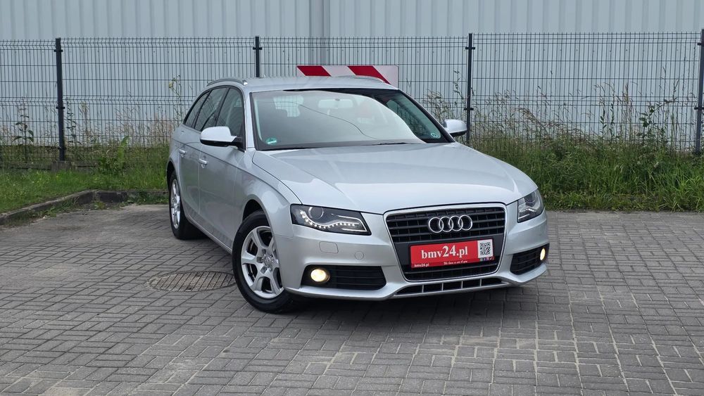 Audi A4 Avant BENZYNA 1,8 TURBO Niski przebieg Bezwypadkowa