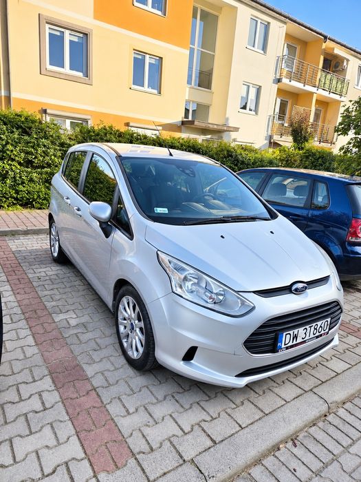 Ford B- max  1.0 Eco Boost Titanium