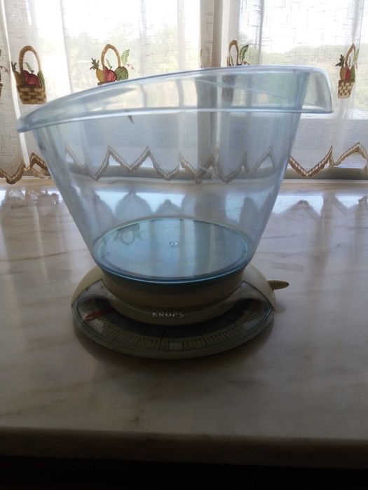 Balança Krups. Em ótimo estado.