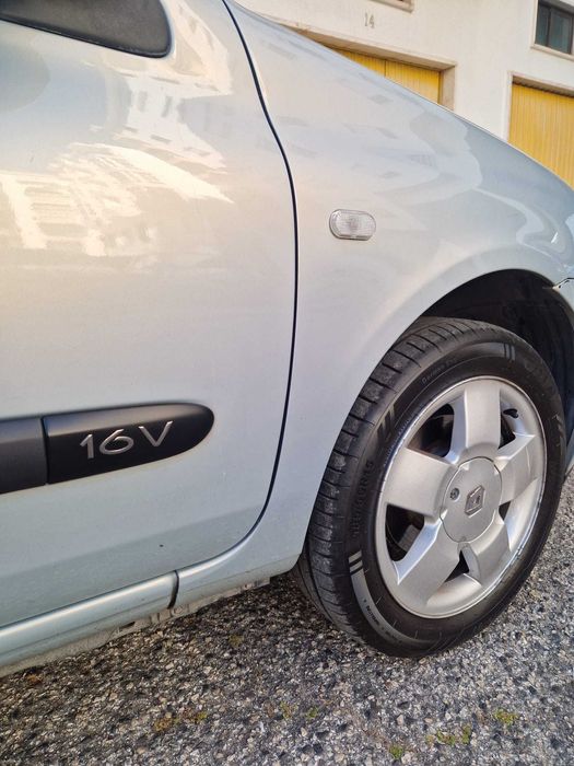 Renault clio 1.2 16v