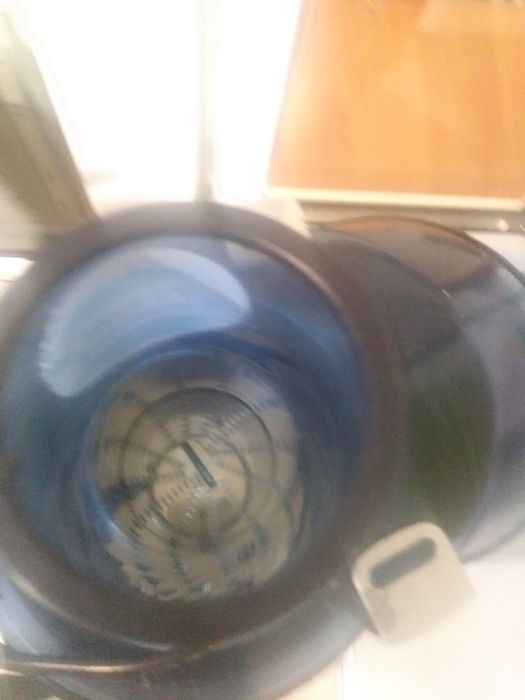 Соковижималка Bosch 700W