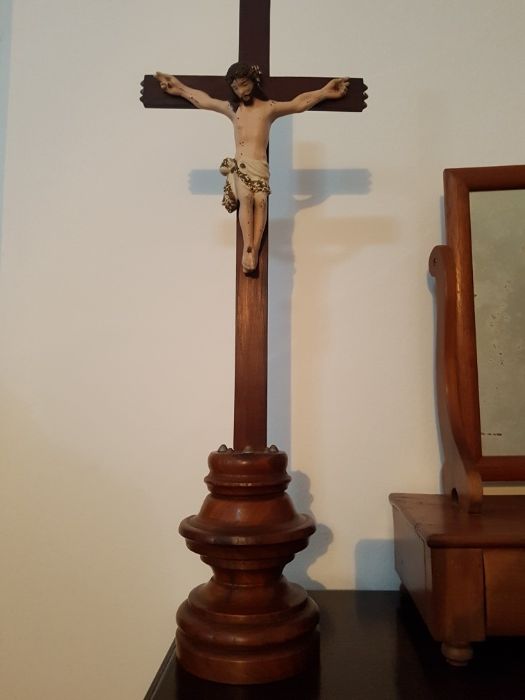 Crucifixo antigo