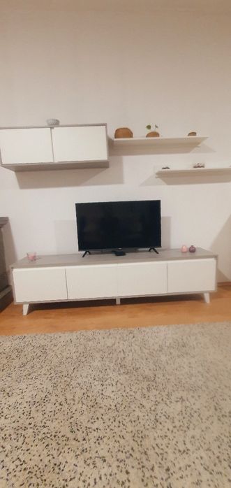 Móvel de televisão