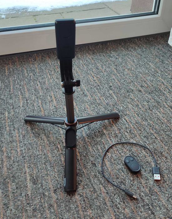Kij selfie stick statyw Telesin z uchwytem na telefon
