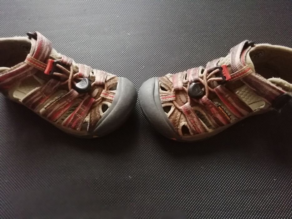 Sandálias criança Keen - 29