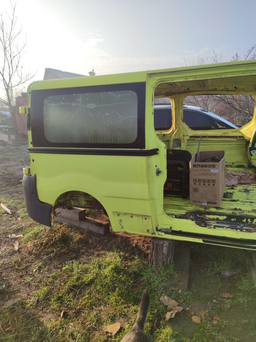 Четверть трафик, крыло, стекло