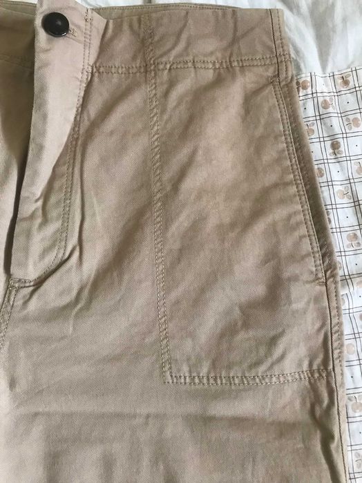 Spodnie męskie typu chinosy firmy Massimo Dutti, rozmiar 40