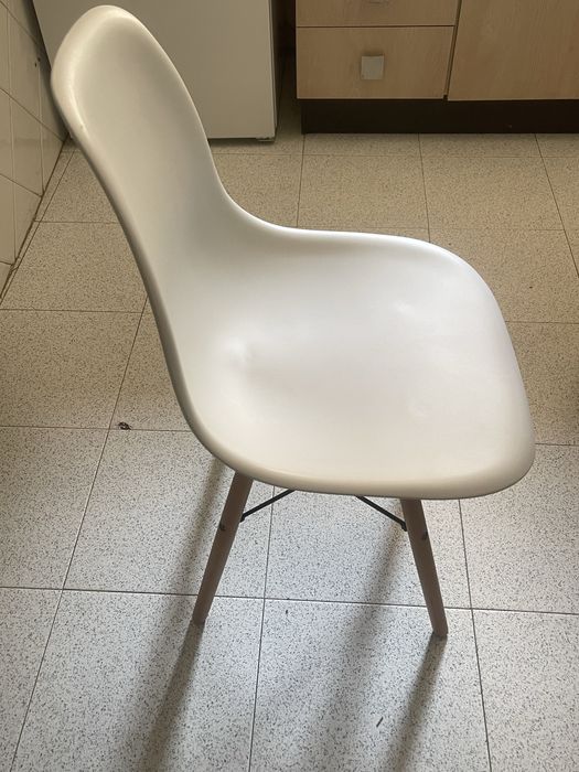 Cadeiras para cozinha em bom estado