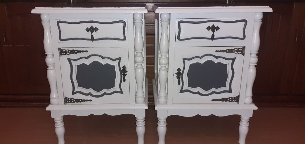 conjunto mesas cabeceira