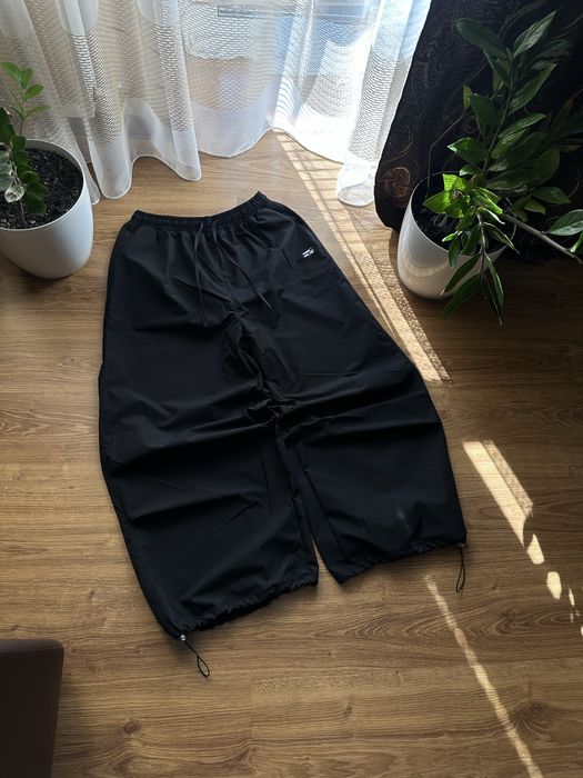 Baggy parachute pants sweatpants парашути спортивки широкі штани jaded