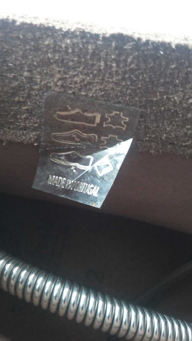 Продам чоловічі черевики