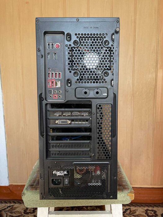 Ігровий\робочий ПК(Ryzen 2700x, EVGA 1080, 32гб озу)