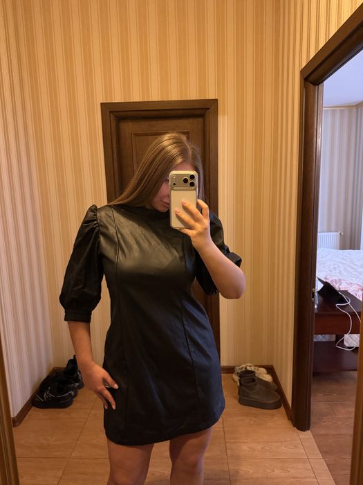 Кожаное платье XL-XXL
