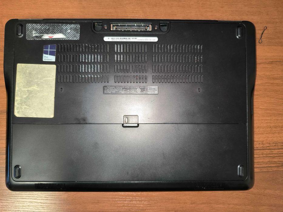 Ноутбук Dell Latitude E7450 i5-5300u / 8 GB DDR3/ 120 gb ssd
