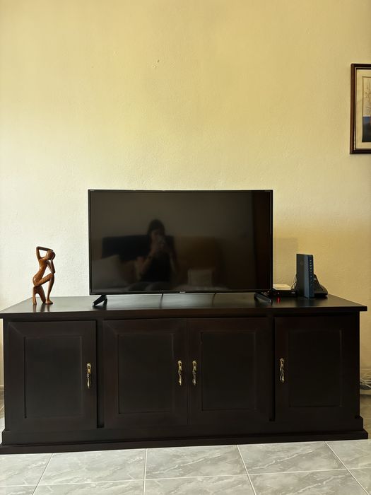 Aparador de Televisão