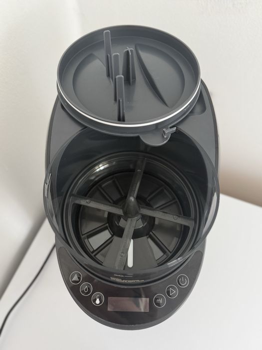 Машина для приготування дитячої суміші Baby Brezza Formula Pro Advanced