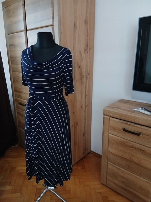 Granatowa sukienka w paski  Monsoon  36