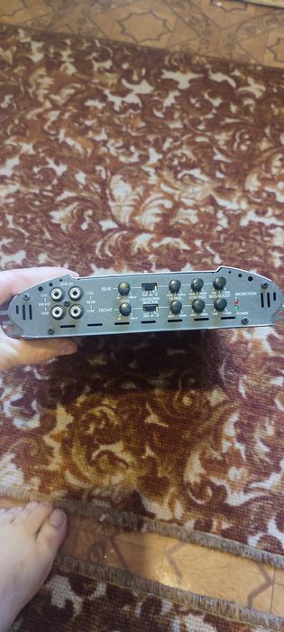 Усилитель  Blaupunkt gta 450
