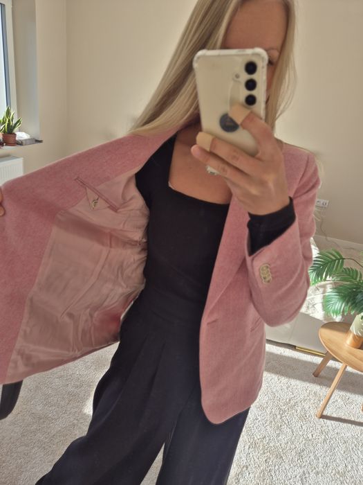 Wełniana marynarka żakiet jasno różowy Tatuum M 38