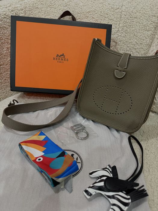 Сумка Hermès Evelyne Mini колір Etoupe