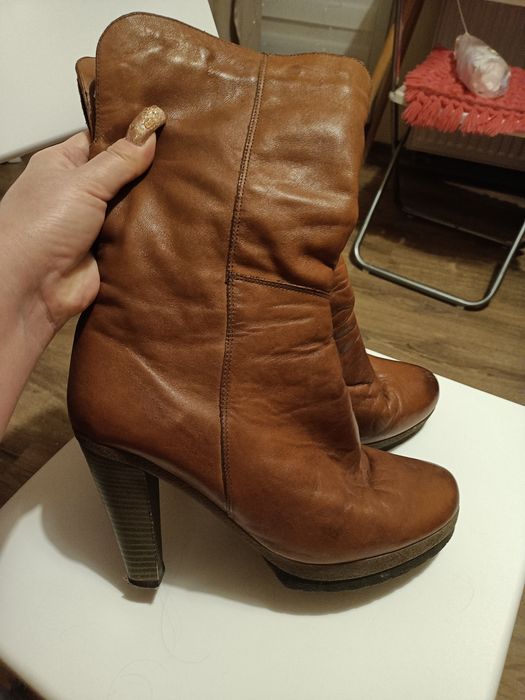 Sprzedam skórzane buty Quazi