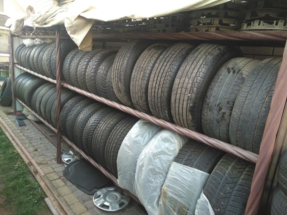 Резина 215/65/16