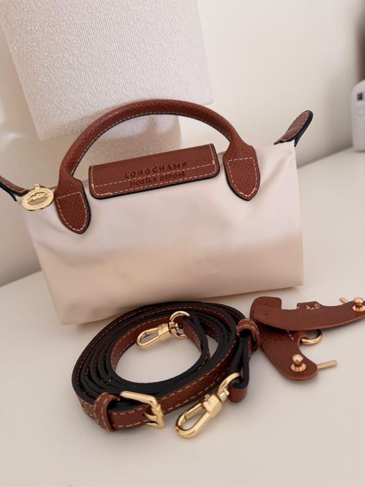 Mala longchamp nova