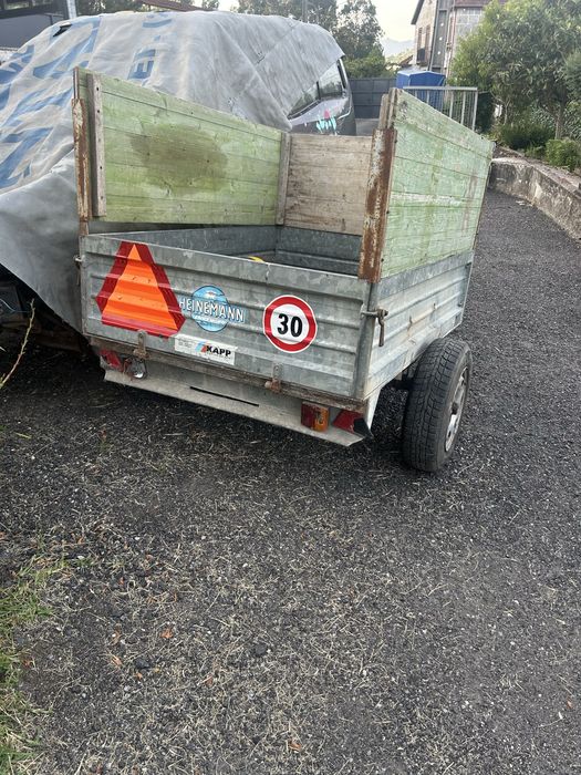 Atrelado de 600kg